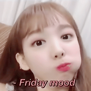 180817 트와이스타그램 나연 움짤 - 3p