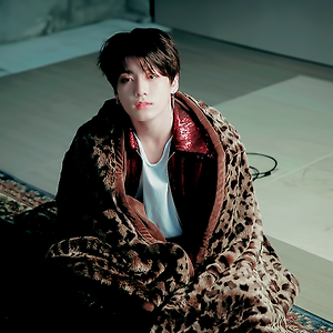 LOVE_YOURSELF 轉 'Tear' O version Photoshoot Sketch 보정