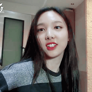 151030 TWICE TV2 EP.02 나연 움짤 - 10p