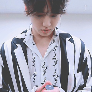 [BANGTAN BOMB] JK is trying new filming stuff - BTS (방탄소년단)