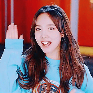 180424 Wake Me Up M/V 나연 움짤 - 21p