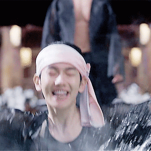 [GIF] 달의 연인:보보경심 려 1화 백현 BAEKHYUN
