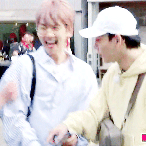 [GIF] 180531 엑소 첸백시의 사다리타고 여행 9화 백현 BAEKHYUN