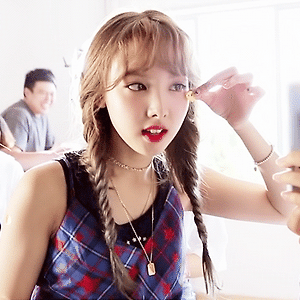 171030 twicetagram JACKET MAKING 나연 움짤 - 4p