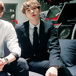 [GIF] 우리 옆집에 엑소가 산다 6화 백현 BAEKHYUN
