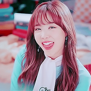 180222 BRAND NEW GIRL M/V 나연 움짤 - 24p
