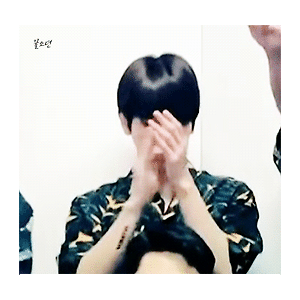 [GIF] 2018 소리바다 뮤직어워드 신한류인기상 엑소 VCR 백현 BAEKHYUN