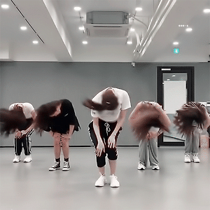 너희가 뭘 좋아할지 몰라서 다 넣었다♥