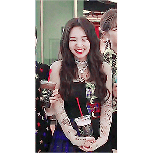 181127 본격연예 한밤 나연 움짤 - 1p