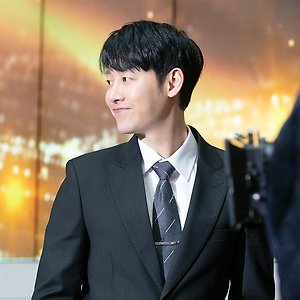 김동욱 소속사 포스트 모음
