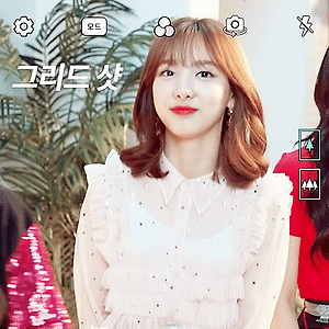 170905 LG V30 Knock Knock M/V 나연 움짤 - 3p