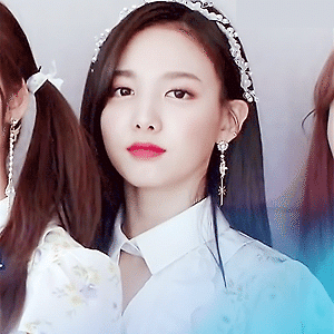 180505 어린이에게 새 생명을 나연 움짤 - 3p