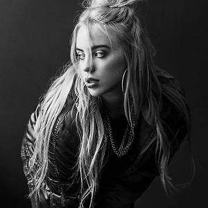 Billie Eilish - Listen Before I Go