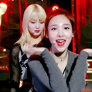 151113 뮤직뱅크 OOH-AHH하게 나연 움짤 - 6p