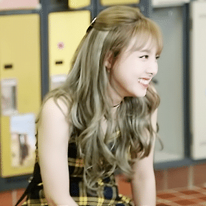 171109 "LIKEY" M/V BEHIND 나연 움짤 - 8p