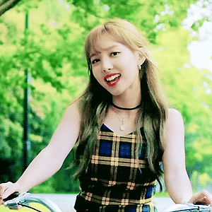 171030 LIKEY M/V 나연 움짤 - 6p