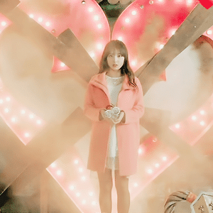 140611 No Love M/V 나연 움짤 - 1p