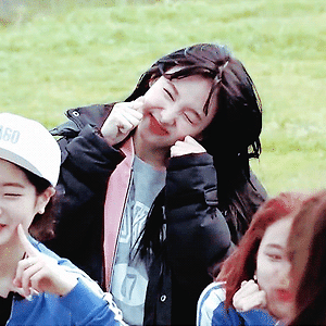 160603 TWICE TV3 EP.06 나연 움짤 - 5p