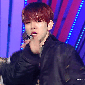 [GIF] 181216 인기가요 EXO LOVE SHOT 백현 BAEKHYUN