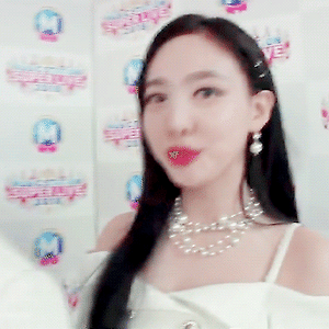 181221 MUSIC STATION 트위터 나연 움짤 - 1p