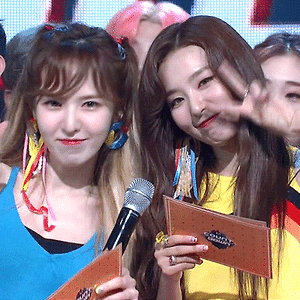 170720 엠카운트다운 MC 슬기 웬디