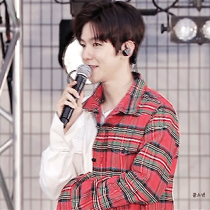 [GIF] EXO-CBX MAGIC DVD SHOWCASE 백현 BAEKHYUN