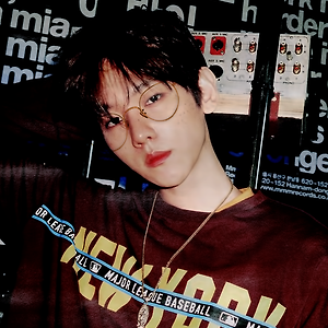 [EDIT] W(더블유) EXO×MLB 백현 BAEKHYUN