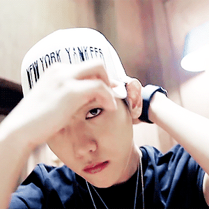 [GIF] MLB #bemajor 백현 BAEKHYUN