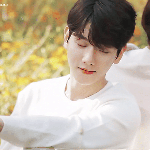 [GIF] 네이처리퍼블릭 화보스케치 2탄 백현 BAEKHYUN