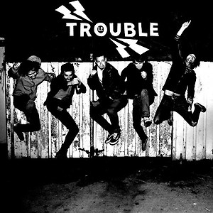 Le Trouble - Fine Line