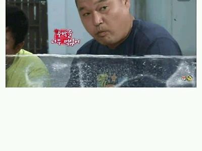 1박2일 오줌참기 게임.JPG