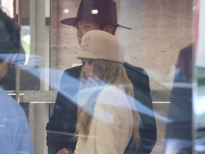박보검 - 뉴진스 다니엘 투샷