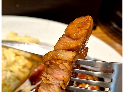 맛있어보이는 돈까스 사촌 돈테키
