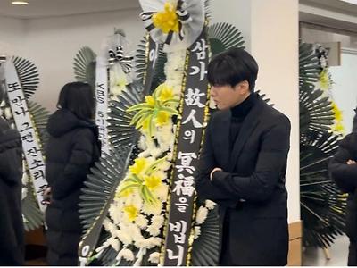 빈소에서 계속 눈물 흘렸다는 원빈