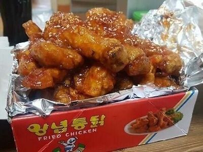 프랜차이즈 치킨보다 땡기는 근본치킨