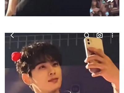 무대에서 대충 셀카 찍은 차은우.jpg