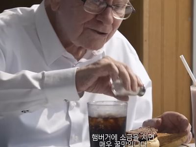 부자가 알려주는 햄버거 맛있게 먹는 의외의 방법