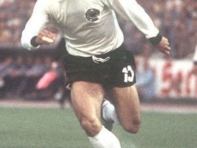 현대 축구사에서 다시 재평가 받았으면 하는 선수