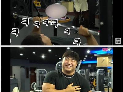 발기 vs 헬스. 야동을 보면서 헬스를 하면 발기가 될까?