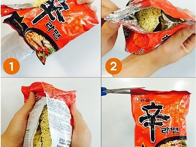 흔히 알려진 라면 뜯는 법