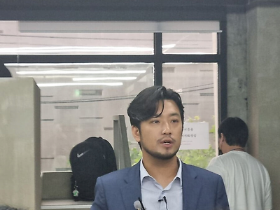 침착맨 팬사인회 모습.jpg