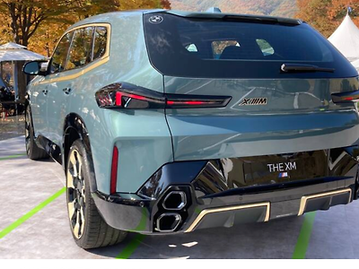국내 최초공개된 BMW XM 실물 모습.jpg