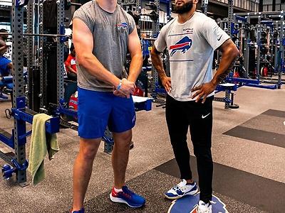 미국 찐따 너드들 PTSD 오게 만드는 외모의 NFL 쿼터백들