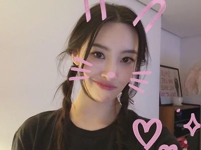 선미 위버스 셀카