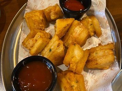 어제 일곱명이 술먹다 2차가서 맛있는걸 발견했는데