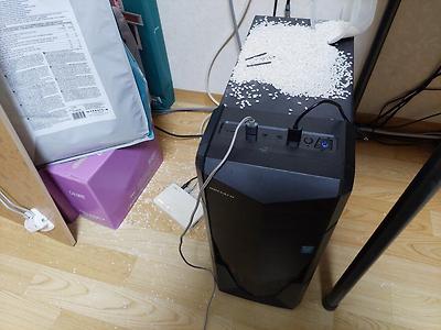 ㅅㅍ 향꽂는 쌀 다쏟았다