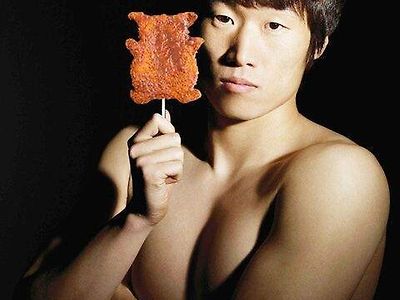 지금 피카츄 돈까스 모델 세대 교체 해야함.