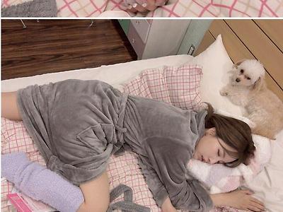 대기시간 잠자는 배우 사진 올리는 매니저