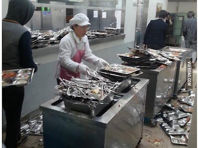 어느 공고 급식실 레전드