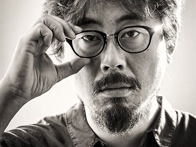 데뷔작으로 국내 시상식 싹쓸이했던 감독